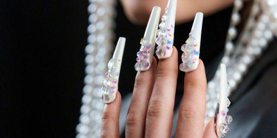 Selecting the Best Nail Extensions for Your Style 2